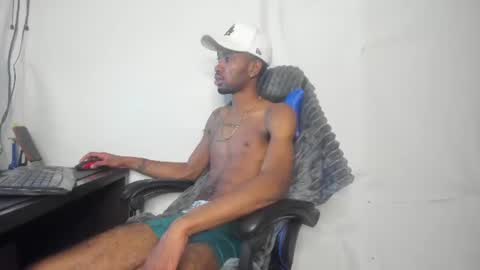 Snapshot of kofi_exotic_ chatting on 06/20/26, 07:49 kofi online show from 06/20/26, 07:49