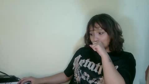 Snapshot of koiseraphin chatting on 03/15/26, 03:12 Jacob and Victoria online show from 03/15/26, 03:12