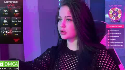 Snapshot of kokokolla chatting on 12/29/24, 11:29 Mia online show from 12/29/24, 11:29