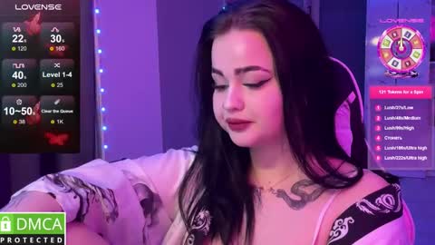 Snapshot of kokokolla chatting on 01/11/25, 05:51 Mia online show from 01/11/25, 05:51