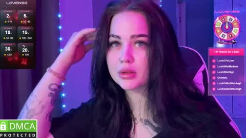 Snapshot of kokokolla chatting on 01/12/25, 07:53 Mia online show from 01/12/25, 07:53