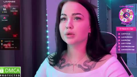 Mia online show from 01/19/25, 10:39