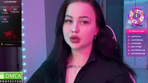 Snapshot of kokokolla chatting on 01/21/25, 09:25 Mia online show from 01/21/25, 09:25