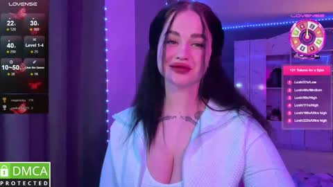 Snapshot of kokokolla chatting on 02/21/25, 12:38 Mia online show from 02/21/25, 12:38