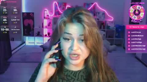 Snapshot of kokokolla chatting on 11/10/25, 03:55 Mia online show from 11/10/25, 03:55