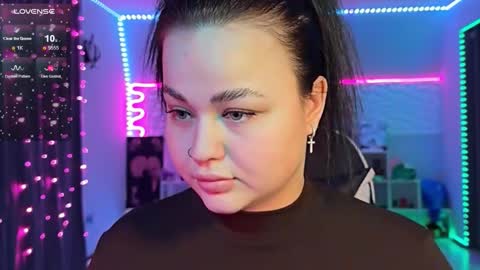 Snapshot of kokokolla chatting on 02/01/26, 12:59 Mia online show from 02/01/26, 12:59