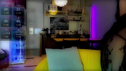 Lisa      online show from 02/03/25, 09:07