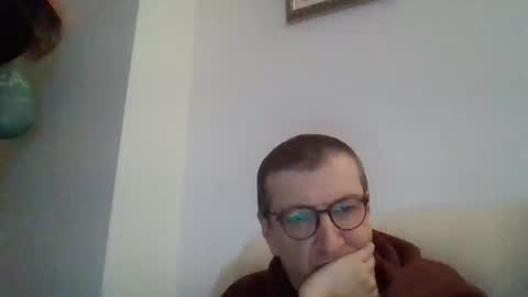 Snapshot of kolesie7 chatting on 02/19/25, 06:21 JUAN CARLOS online show from 02/19/25, 06:21