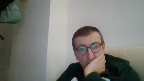Snapshot of kolesie7 chatting on 03/07/25, 06:11 JUAN CARLOS online show from 03/07/25, 06:11