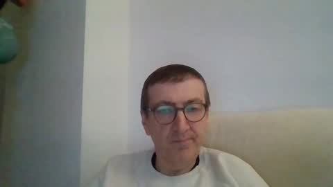 Snapshot of kolesie7 chatting on 03/11/25, 06:41 JUAN CARLOS online show from 03/11/25, 06:41