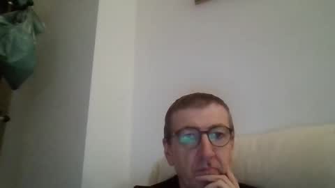 Snapshot of kolesie7 chatting on 09/23/25, 08:34 JUAN CARLOS online show from 09/23/25, 08:34