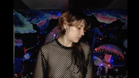 Snapshot of konekokawai chatting on 11/05/25, 02:11 konekokawai online show from 11/05/25, 02:11