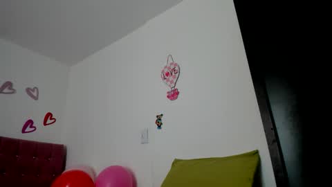 Snapshot of konie_brn21 chatting on 04/04/26, 06:05 konie Diaz online show from 04/04/26, 06:05