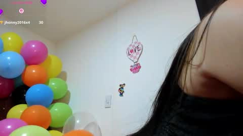 Snapshot of konie_brn21 chatting on 04/24/26, 02:36 konie Diaz online show from 04/24/26, 02:36
