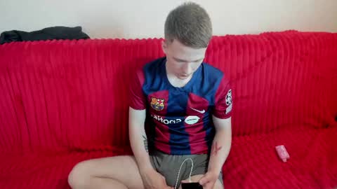 konnor_deviant online show from 06/08/26, 09:42