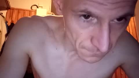 Snapshot of konrado789 chatting on 01/17/26, 01:49 konrado789 online show from 01/17/26, 01:49