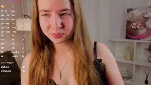 Snapshot of koolyquiser chatting on 03/08/26, 03:38 Jenna online show from 03/08/26, 03:38