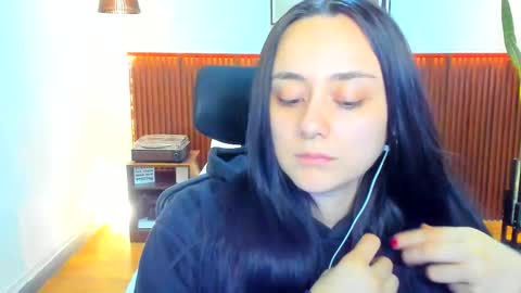 Kora Shadow online show from 12/17/25, 07:42