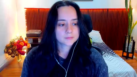 Kora Shadow online show from 12/19/25, 06:37