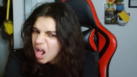 Karoll online show from 12/11/24, 02:19