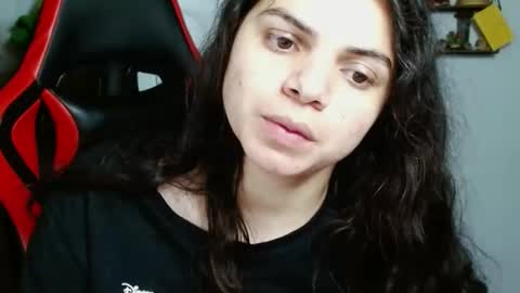 Karoll online show from 01/03/25, 08:32