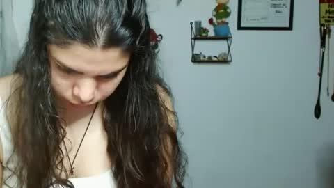 Karoll online show from 10/01/25, 01:55