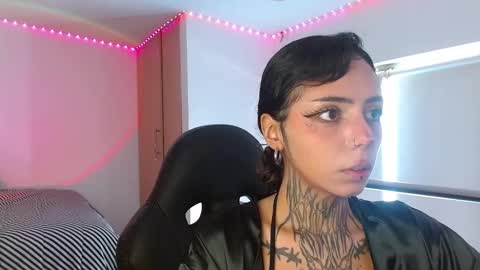 Kora  online show from 11/08/25, 12:49