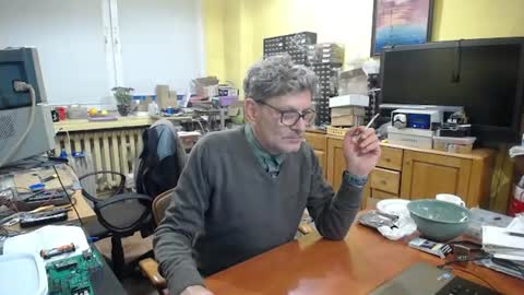 Korek online show from 10/27/25, 03:38