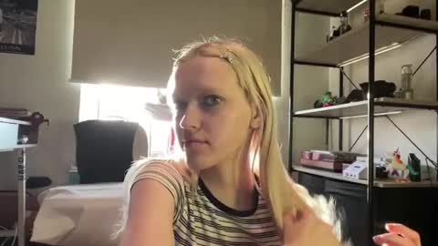 Ariela online show from 06/29/26, 06:19