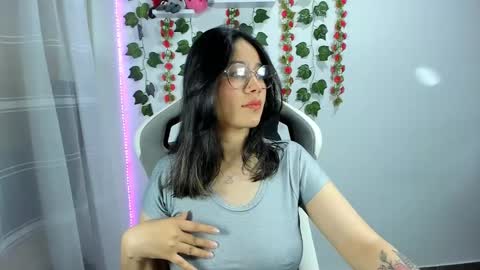 Snapshot of kotomi_rosse chatting on 12/27/24, 07:03 Kotomi online show from 12/27/24, 07:03