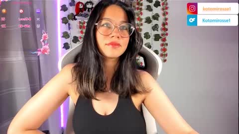 Snapshot of kotomi_rosse chatting on 01/17/25, 01:57 Kotomi online show from 01/17/25, 01:57