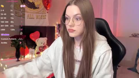 Snapshot of koza_dereza_ chatting on 02/15/25, 07:06 Jess online show from 02/15/25, 07:06
