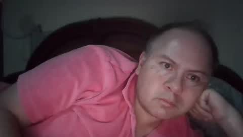 Snapshot of kp_101 chatting on 11/18/25, 12:27 kp_101 online show from 11/18/25, 12:27