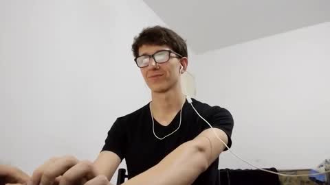 Snapshot of kpo10 chatting on 01/02/25, 05:14 Facu online show from 01/02/25, 05:14