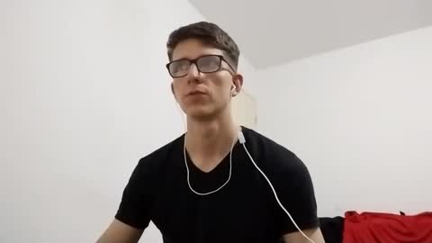 Snapshot of kpo10 chatting on 01/14/25, 09:45 Facu online show from 01/14/25, 09:45