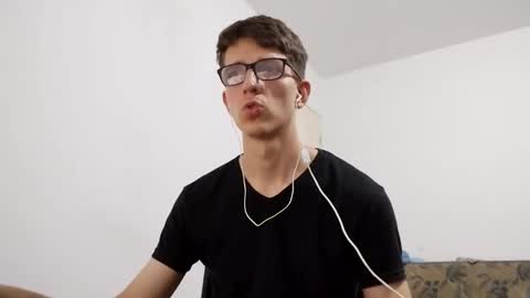 Snapshot of kpo10 chatting on 01/30/25, 01:00 Facu online show from 01/30/25, 01:00