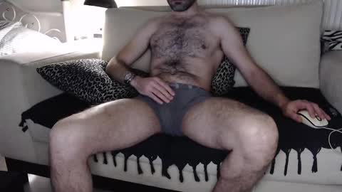 Snapshot of kral_mert chatting on 01/20/25, 04:23 Mert online show from 01/20/25, 04:23