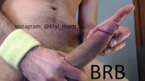 Snapshot of kral_mert chatting on 03/04/25, 02:21 Mert online show from 03/04/25, 02:21