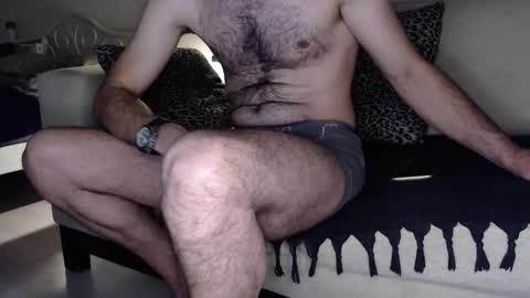 Snapshot of kral_mert chatting on 12/04/25, 09:01 Mert online show from 12/04/25, 09:01