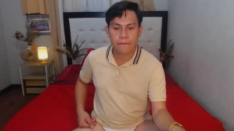 Snapshot of kramerfoxx chatting on 12/14/24, 10:07 Kramer online show from 12/14/24, 10:07