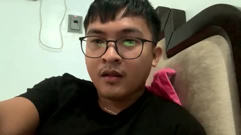 Snapshot of krezikeed chatting on 01/09/25, 03:47 krezikeed online show from 01/09/25, 03:47