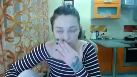 Kris online show from 12/15/25, 08:46