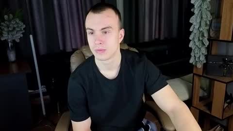 Snapshot of kris_braun chatting on 01/19/26, 06:17 kris_braun online show from 01/19/26, 06:17