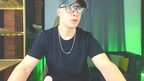 Snapshot of kris_braun chatting on 02/08/26, 09:45 kris_braun online show from 02/08/26, 09:45