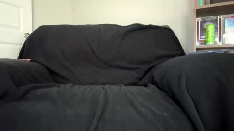 Snapshot of kriscrinkle chatting on 04/03/26, 04:27 Kriscrinkle online show from 04/03/26, 04:27