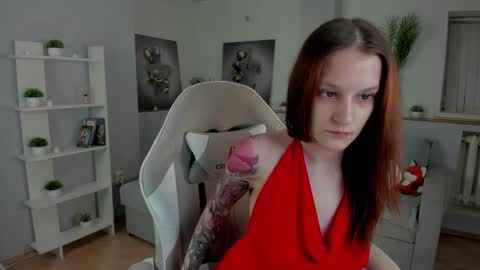 krisdoeil online show from 11/26/25, 09:21