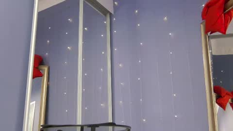 kriskras__ online show from 06/19/26, 05:12