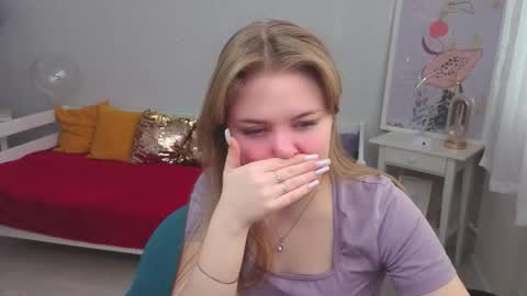 Snapshot of krispi_2000 chatting on 03/16/26, 05:44 Kriss online show from 03/16/26, 05:44