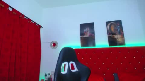 kriss_sweetboobs online show from 01/29/25, 12:13