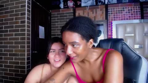 kriss_sweetboobs online show from 02/25/25, 03:05